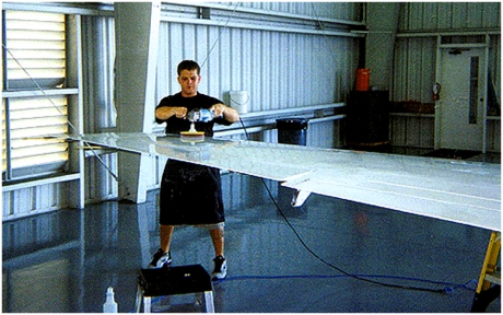 leading-edge-polishing-emron-paint-aircraft-paint-polishing-private-jet-detailing-anti-static-glass-coating-glass-cleaning-02