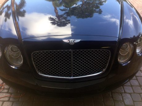 car-cleaning-car-washing-leather-conditioning-restoration-oxidation-removal-wet-sanding-machine-polishing-02