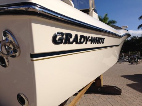 clearcoat-metal-refinishing-aluminum-glass-ceramic-sealant-restoration-yacht (4)