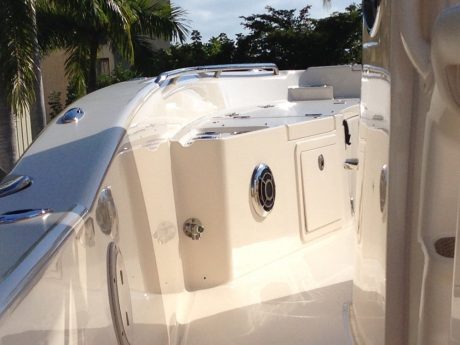 clearcoat-refinishing-aluminum-glass-ceramic-sealant-restoration-yacht-metal (6)